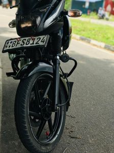 Bajaj Pulsar 150 2017