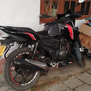 TVS Apache 160 2019 - Image 2