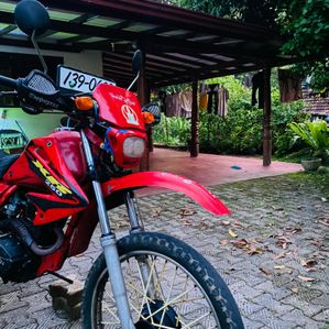 Honda XLR 125 1991 - Image 3