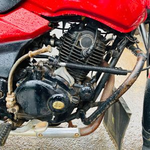 Bajaj Pulsar 180 2005 - Image 2