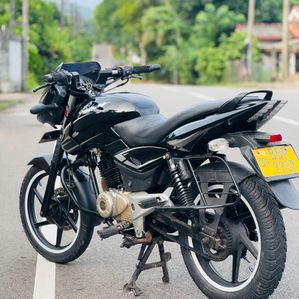 Bajaj Pulsar 150 2014 - Image 3