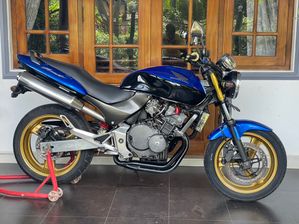 Honda Hornet 2011