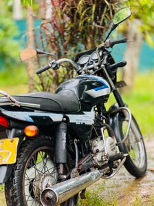 Bajaj CT100 2010