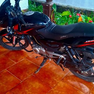 Bajaj Pulsar 150 2016 - Image 3