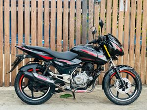Bajaj Pulsar 150 2017