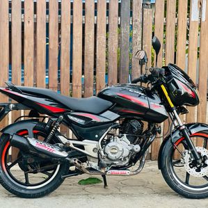 Bajaj Pulsar 150 2017 - Image 2