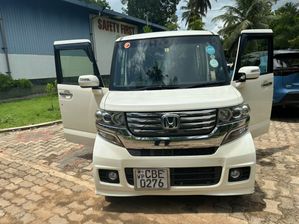 Honda N-Box 2015