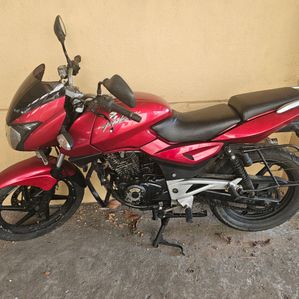 Bajaj Pulsar 200 DTSi First Gen 2008 - Image 2