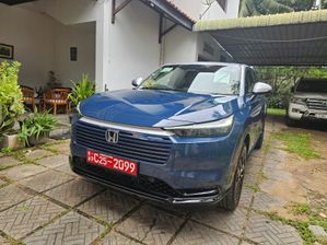 Honda Vezel Z PLAY 2024