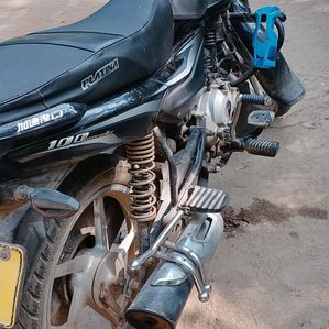 Bajaj Platina 2017 - Image 3