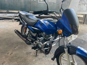 Bajaj Platina 2010