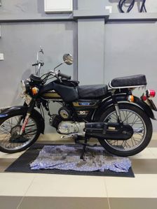 Suzuki AX100 2000