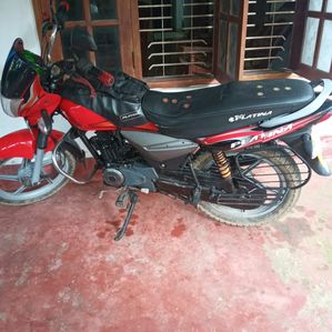 Bajaj Platina 2006 - Image 2