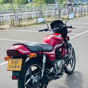 Suzuki GS 125 1986 - Image 3
