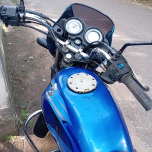 Bajaj Platina 2010 - Image 3