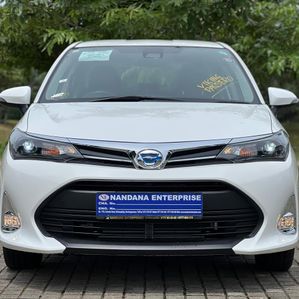 Toyota Axio G Grade Hybrid 2023 - Image 3