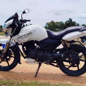 TVS Apache RTR 180 2012 - Image 2