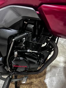 Honda CB Trigger 2016