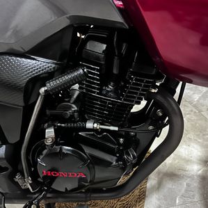 Honda CB Trigger 2016 - Image 2