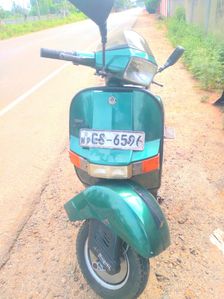 Vespa Elegante 150 2002