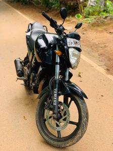 Yamaha FZ v1s 2012