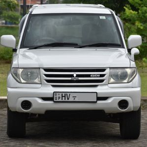 Mitsubishi Pajero IO H77W 2000 - Image 2
