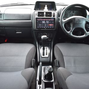 Mitsubishi Pajero IO H77W 2000 - Image 3