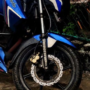 TVS Apache 2016 - Image 2