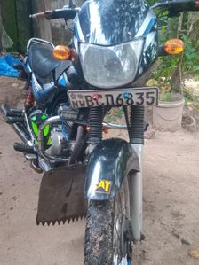 Bajaj CT100 2015