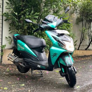 Honda Dio 2016 - Image 2