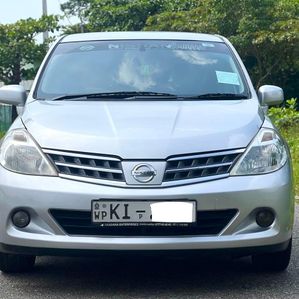 Nissan Tiida 2009 - Image 2