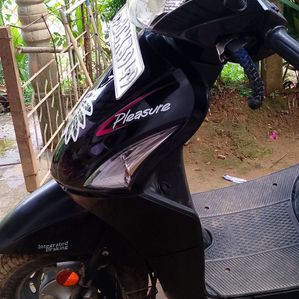 Hero Pleasure Plus Black 2014 - Image 2