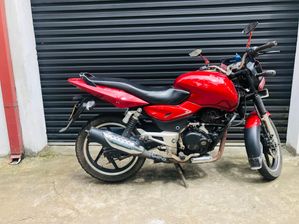 Bajaj Pulsar 180 180cc 2007