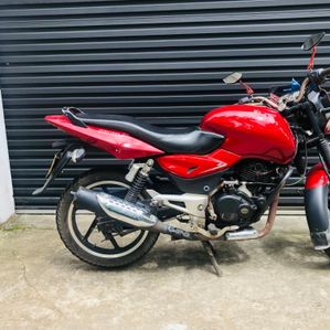Bajaj Pulsar 180 180cc 2007 - Image 2