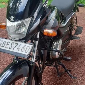 Bajaj Platina 2017 - Image 3