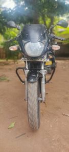 Bajaj Pulsar 180 2010