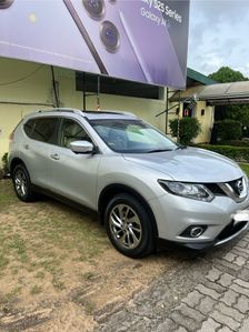 Nissan X-Trail 2015