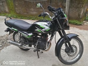 Bajaj Caliber 2004