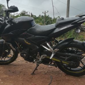 Bajaj Pulsar NS200 2012 - Image 2