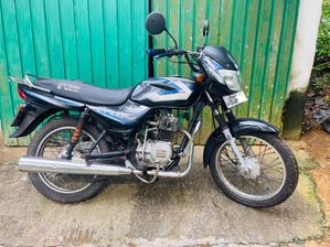 Bajaj CT100 2015