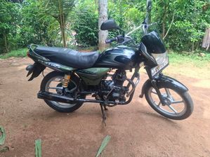 Bajaj Platina 2010