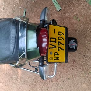 Bajaj Platina 2010 - Image 3