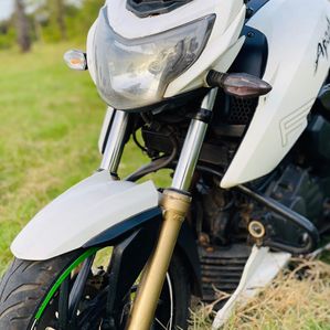 TVS Apache RTR 200 2019 - Image 2