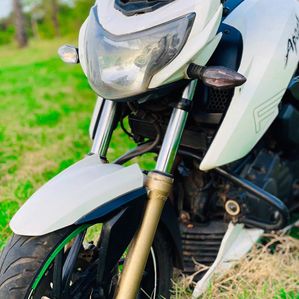 TVS Apache RTR 200 2019 - Image 3