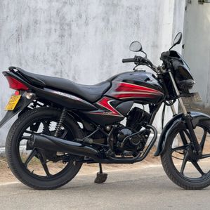 Honda Dream Yuga 2014 - Image 3