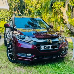 Honda Vezel Z 2014 - Image 2