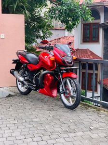 Bajaj Pulsar 180 2007