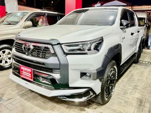 Toyota Hilux ROCCO REVO 2025