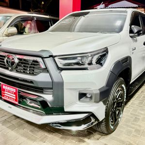 Toyota Hilux ROCCO REVO 2025 - Image 2