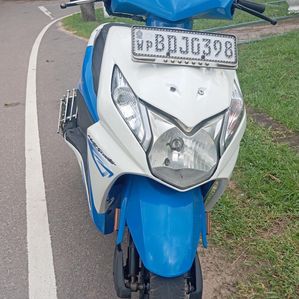 Honda Dio 2015 - Image 2